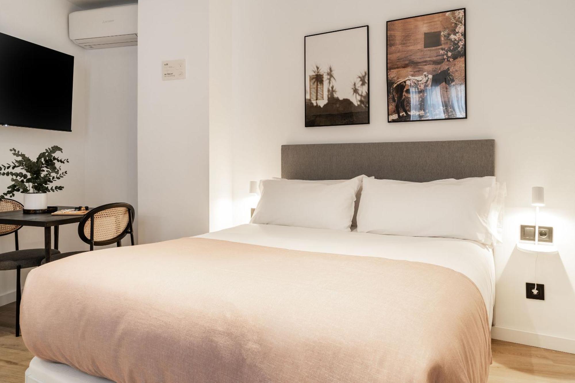 Limehome Malaga Calle Victoria Bilik gambar
