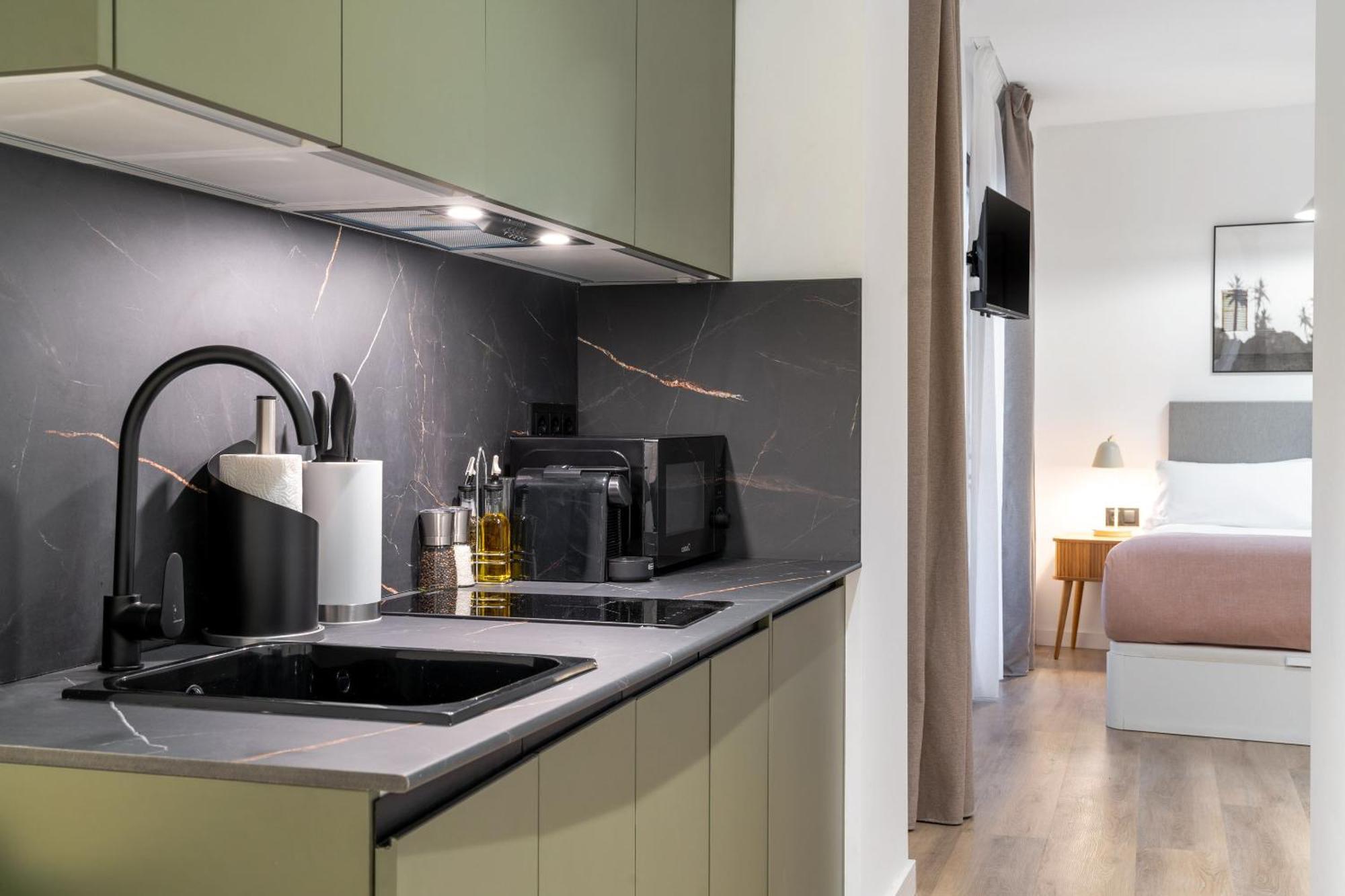 Limehome Malaga Calle Victoria Luaran gambar
