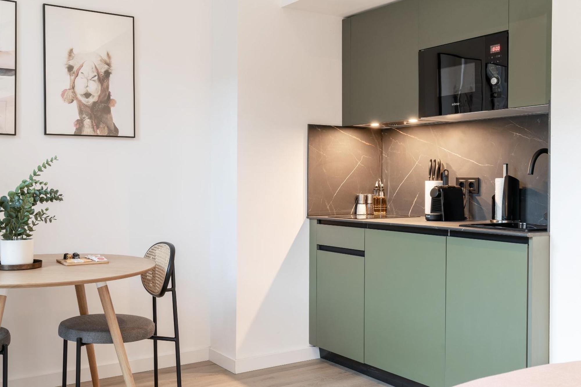 Limehome Malaga Calle Victoria Luaran gambar