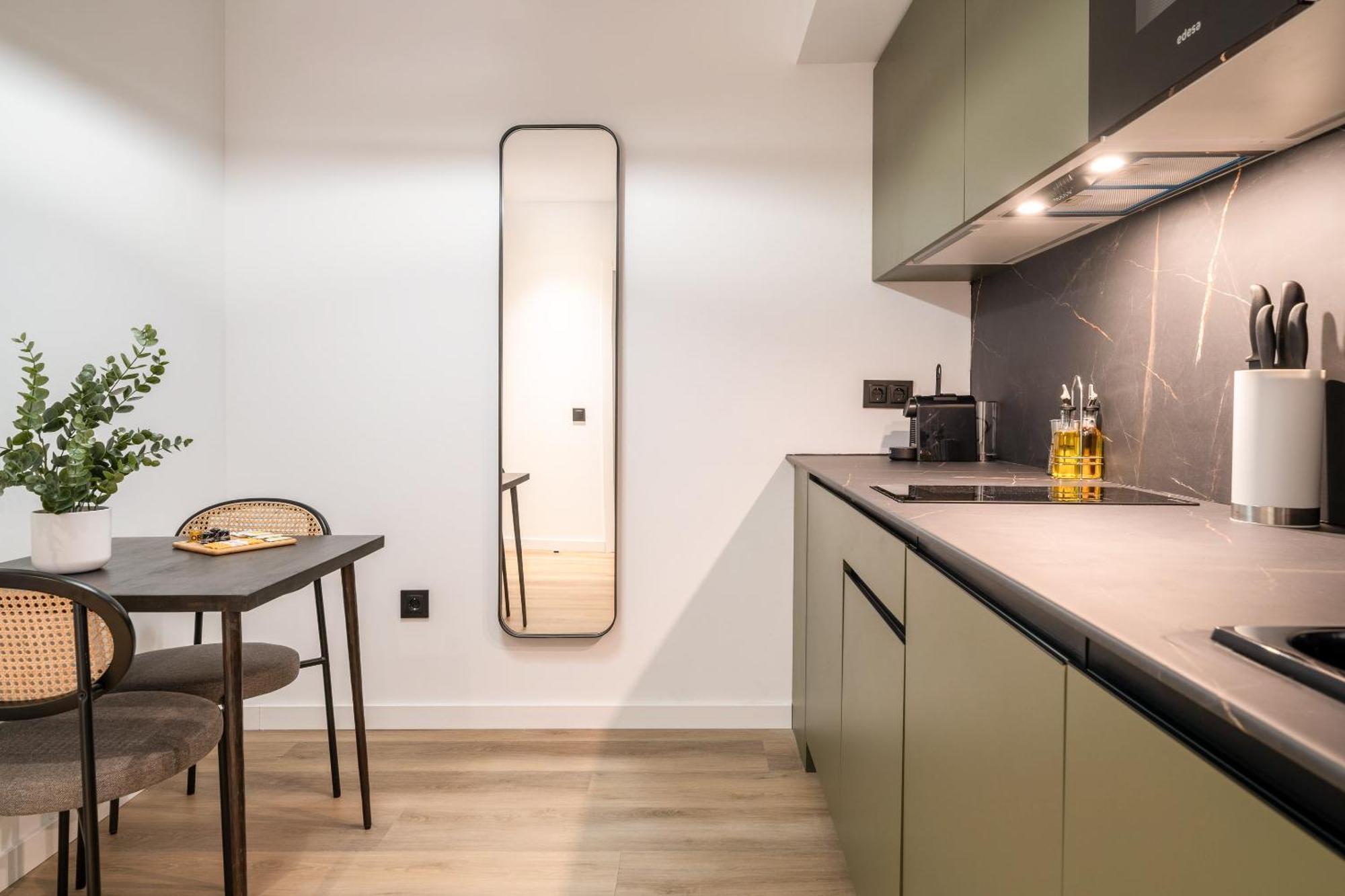 Limehome Malaga Calle Victoria Bilik gambar